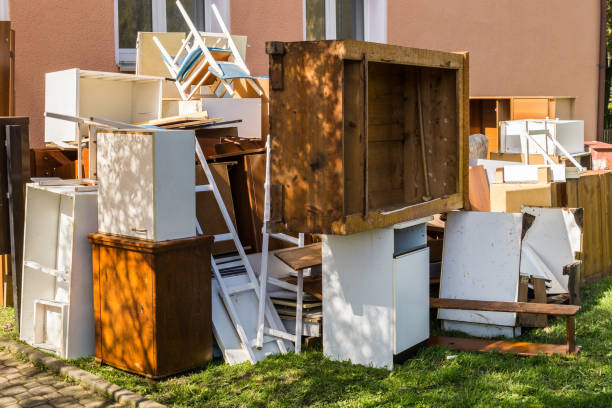 Best Basement Cleanout  in Fairborn, OH